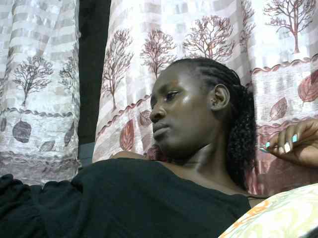 Africanqueen20 webcam