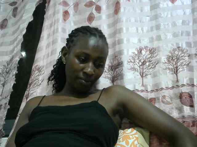 Africanqueen20 webcam
