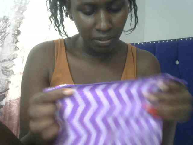 Africanqueen20 webcam