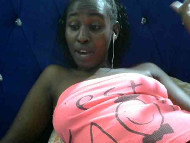 Africanqueen20 webcam