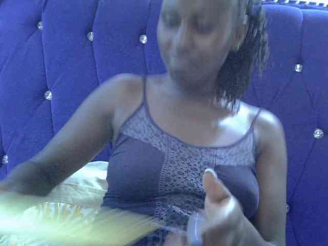 Africanqueen20 webcam