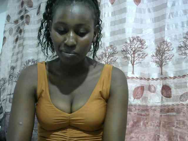 Africanqueen20 webcam