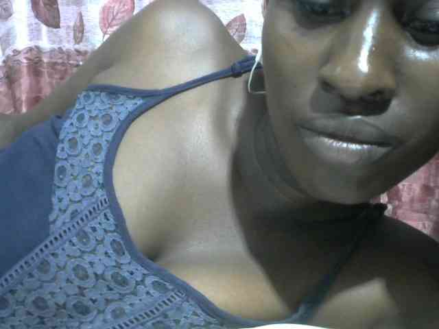 Africanqueen20 webcam