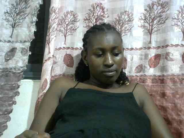 Africanqueen20 webcam