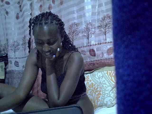 Africanqueen20 webcam