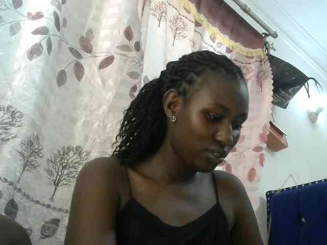 Africanqueen20 webcam