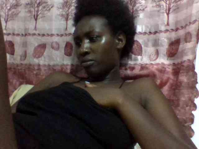 Africanqueen20 webcam