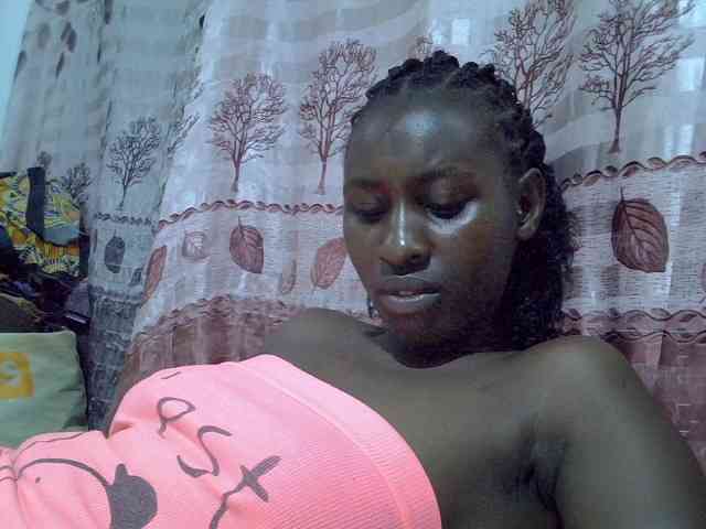 Africanqueen20 webcam