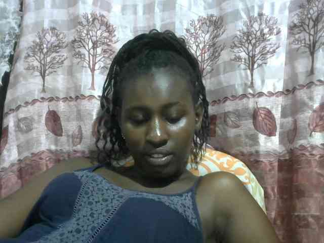 Africanqueen20 webcam