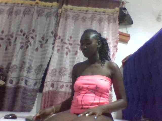 Africanqueen20 webcam