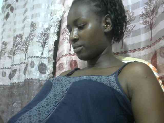 Africanqueen20 webcam