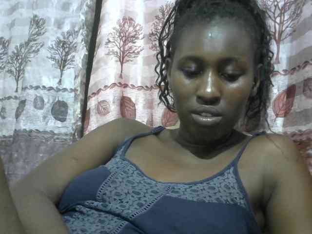 Africanqueen20 webcam