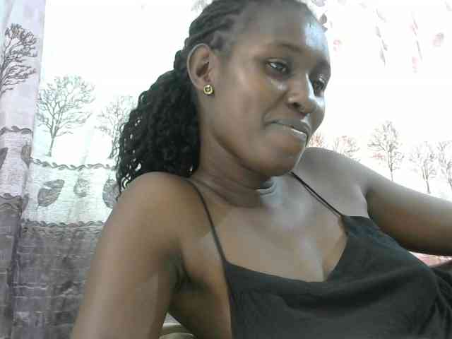 Africanqueen20 webcam
