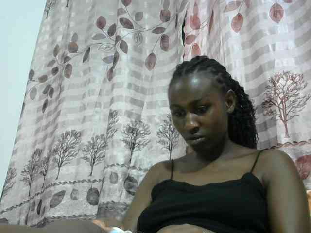 Africanqueen20 webcam
