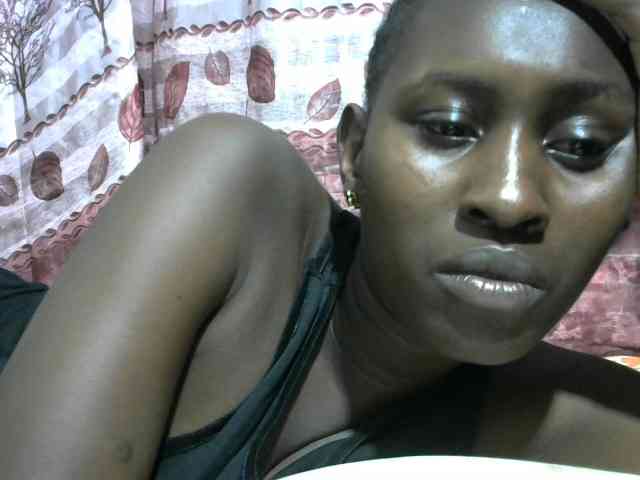 Africanqueen20 bongacams