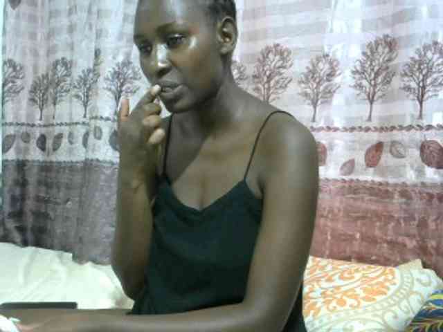 Africanqueen20 webcam