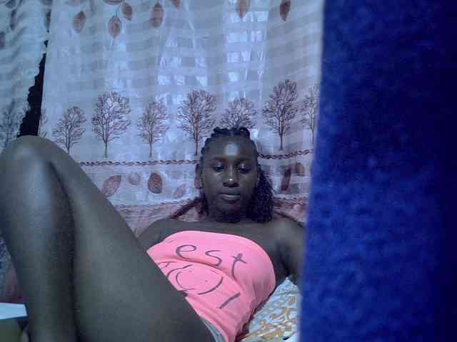 Africanqueen20 webcam