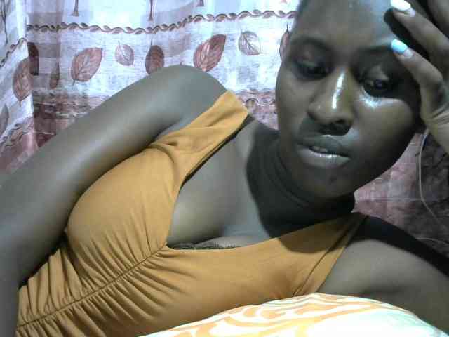 Africanqueen20 webcam