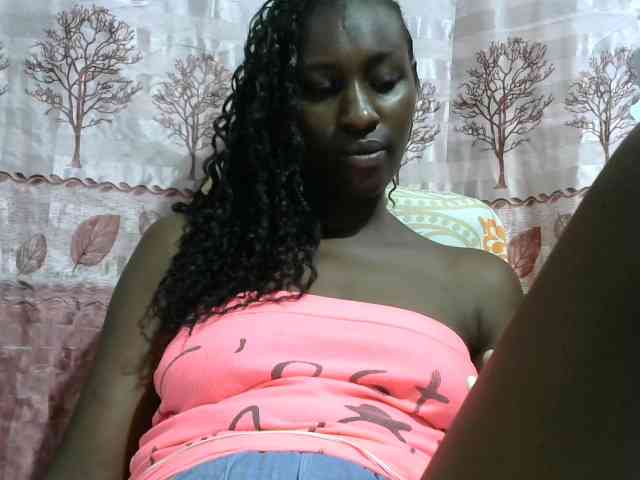 Africanqueen20 webcam
