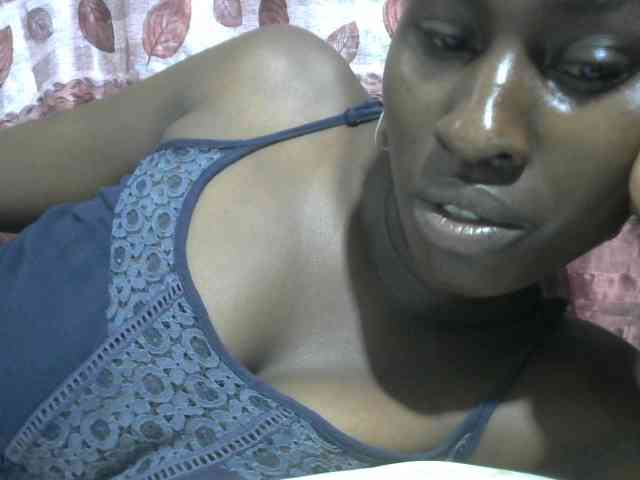 Africanqueen20 webcam