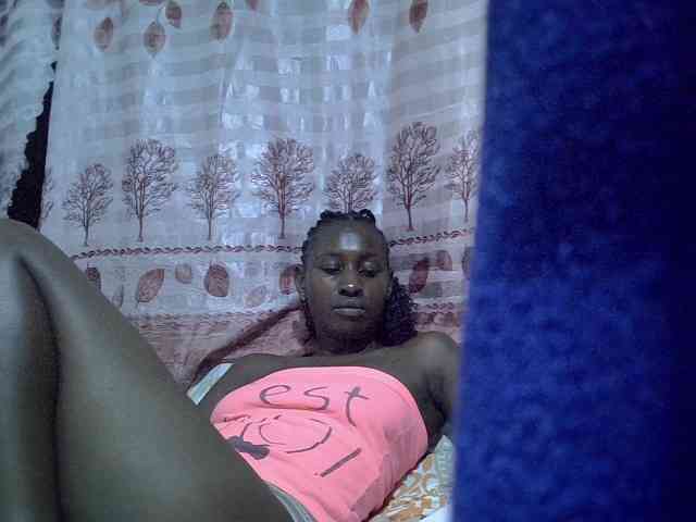 Africanqueen20 webcam