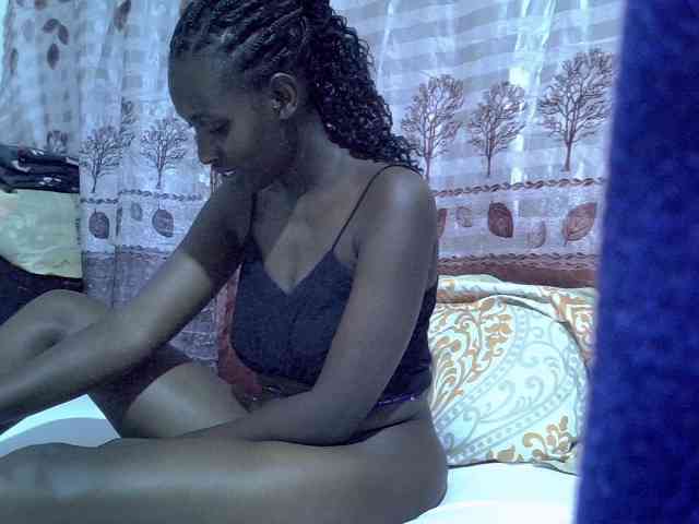 Africanqueen20 webcam