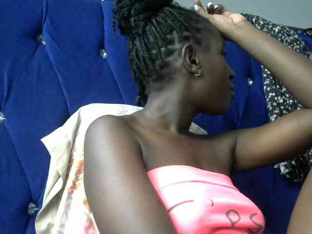 Africanqueen20 webcam