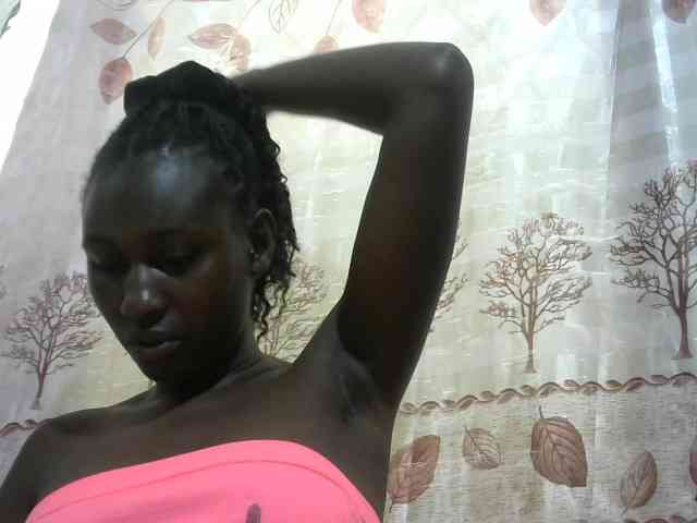 Africanqueen20 webcam