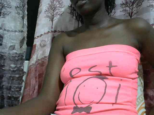 Africanqueen20 webcam