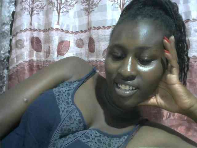 Africanqueen20 webcam