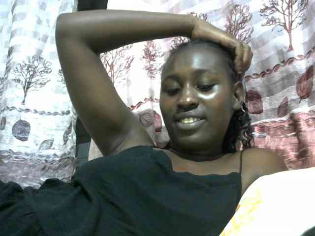 Africanqueen20 webcam