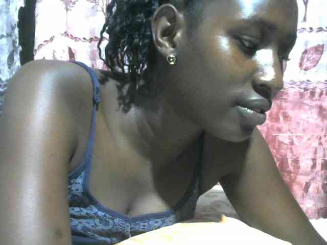 Africanqueen20 webcam