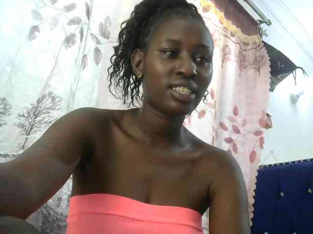 Africanqueen20 webcam