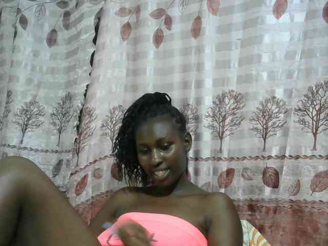 Africanqueen20 webcam