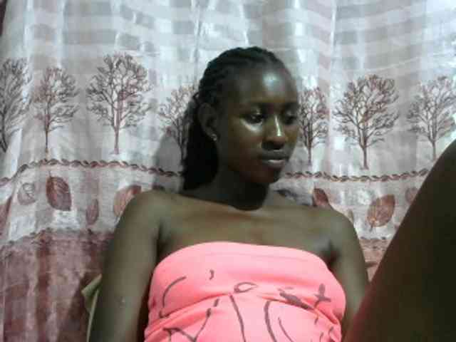 Africanqueen20 webcam