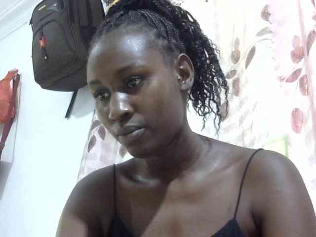 Africanqueen20 webcam