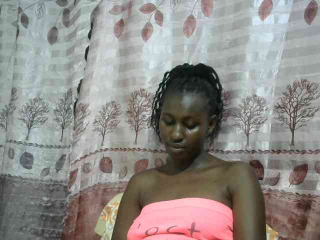Africanqueen20 webcam
