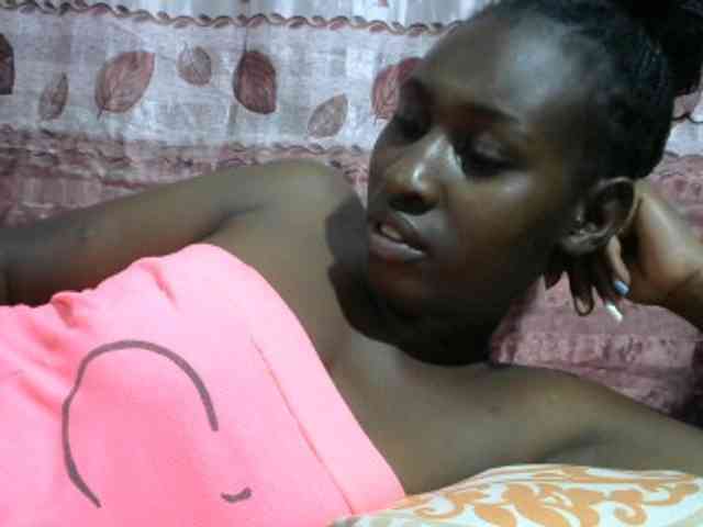 Africanqueen20 webcam