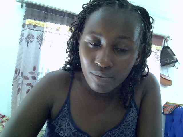 Africanqueen20 webcam