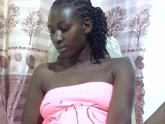 Africanqueen20 webcam