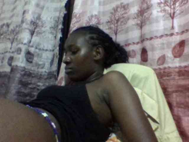 Africanqueen20 webcam
