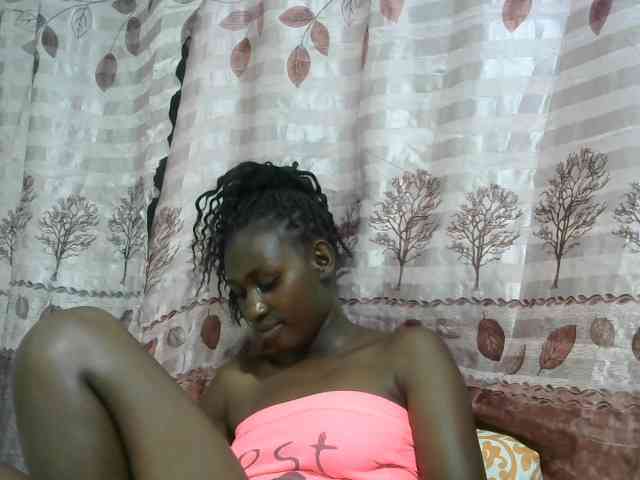 Africanqueen20 webcam