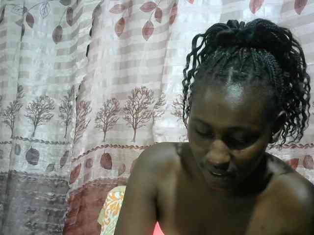 Africanqueen20 webcam