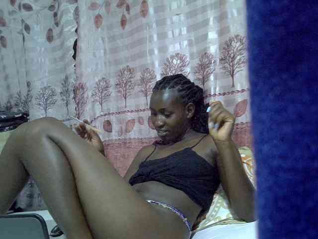 Africanqueen20 webcam