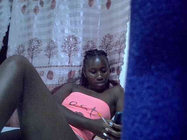 Africanqueen20 webcam