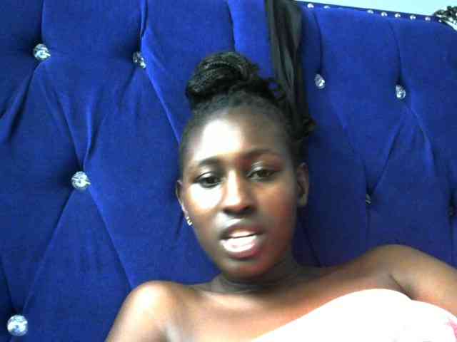Africanqueen20 webcam