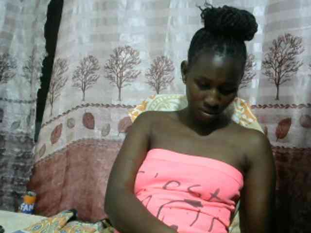 Africanqueen20 webcam
