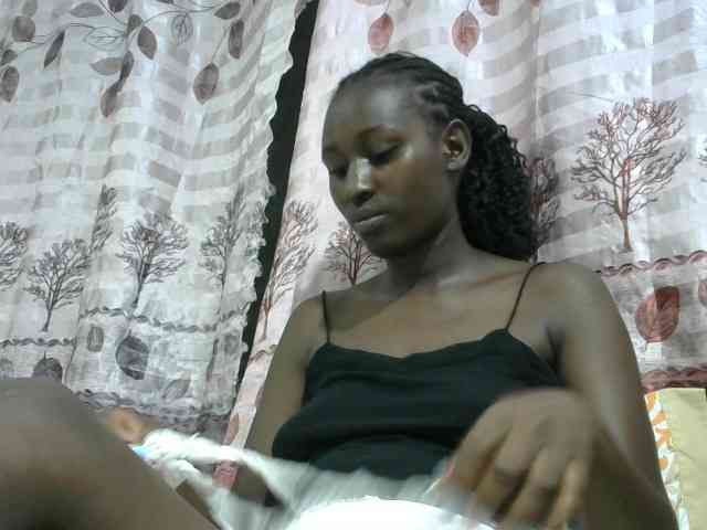 Africanqueen20 webcam