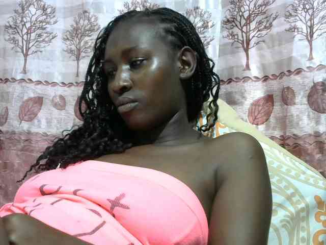 Africanqueen20 webcam