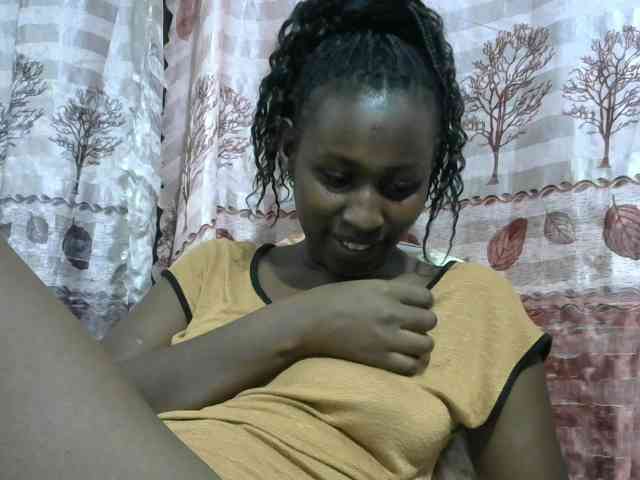 Africanqueen20 webcam